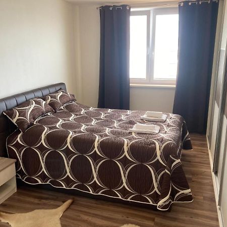 2 Rooms Apartment In Michalovce Exterior foto